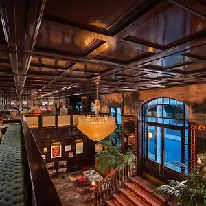 5* Hotel The Ivens, Autograph Collection