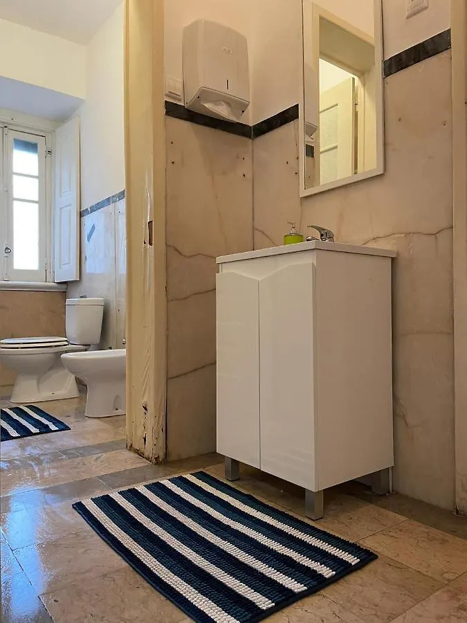 Rostelbem Guesthouse Lisbon 0*,  Portugal